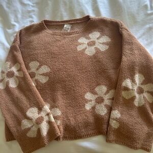 Flower cozy cropped sweater